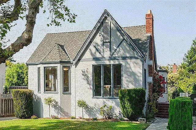 1st image of 1420 De Soto Ave