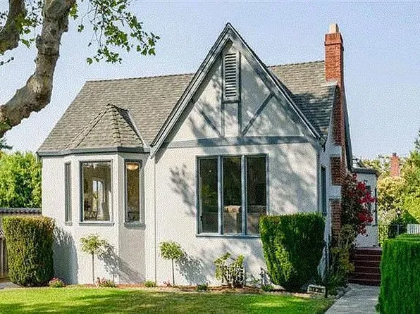 1420 De Soto Ave, Burlingame, CA 94010