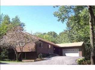 14900 Tracey Rd, Manchester, MI 48158