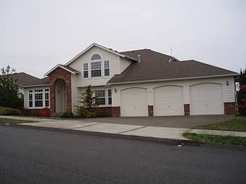 1st image of 10213 181st Ave E