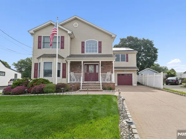 252 S Blvd, Saddle Brook, NJ 07663