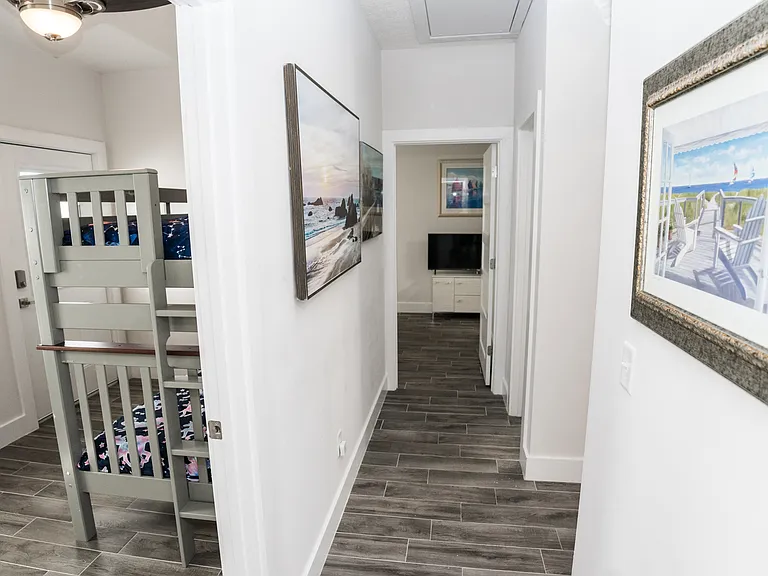 212 Corto Pl — Photo 21
