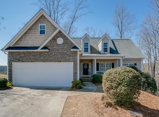 4529 Hoskins Dr, Gainesville, GA