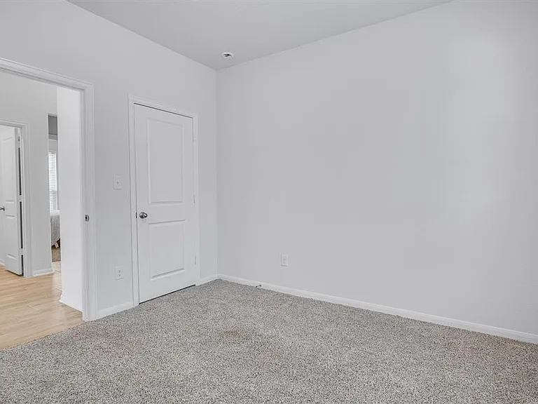 630 Cherrystone Loop — Photo 9