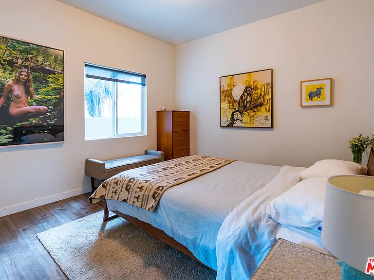 1460 Yosemite Dr — Photo 10