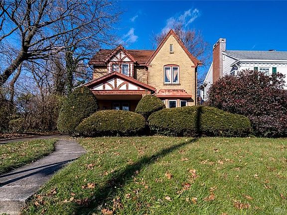 3rd image of 649 Delaware Ave