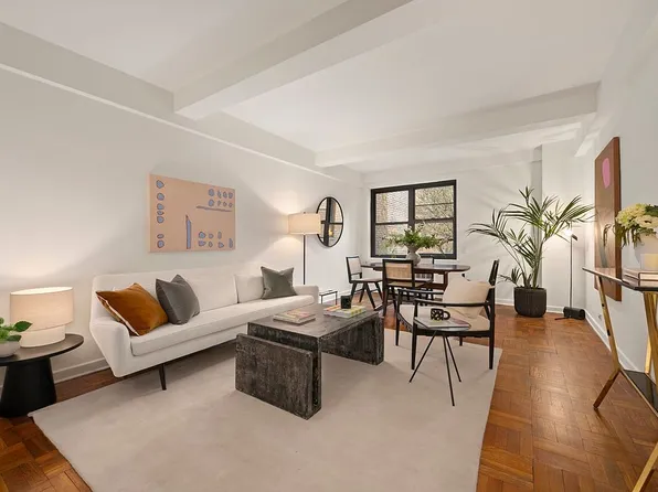 251 W 74th St APT 3B, Manhattan, NY 10023