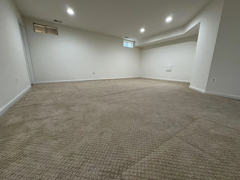 336 Baish Dr SE — Photo 48