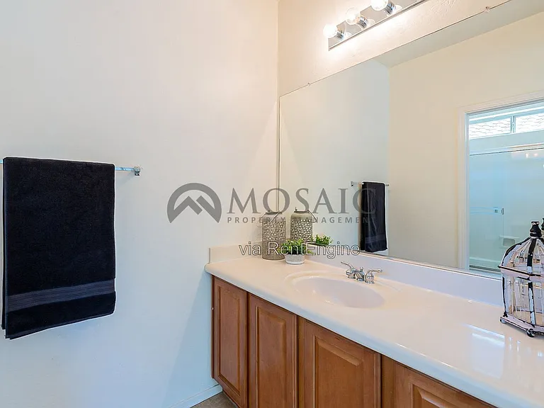 39718 N Rolling Green Way — Photo 16
