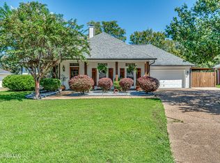 106 Oak Grove Dr, Brandon, MS 39047