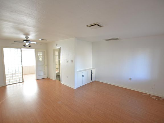 2nd image of 2804 Woodland Hills Ave
