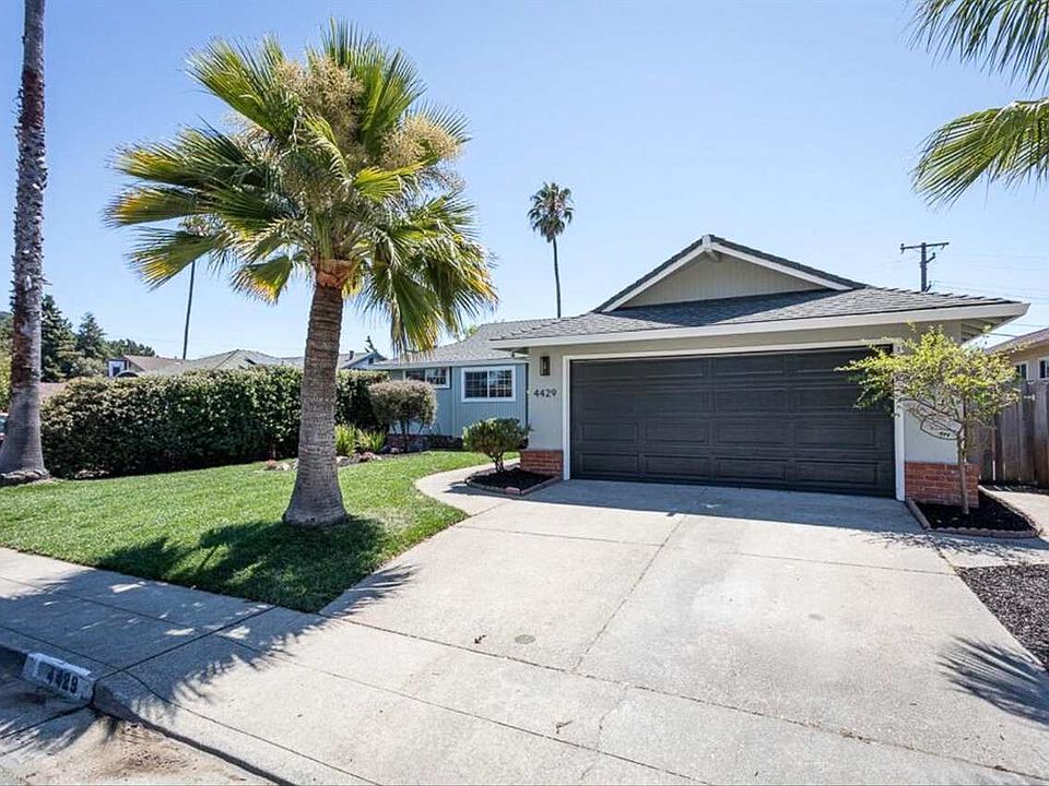 1st image of 4429 Meadowbrook Dr