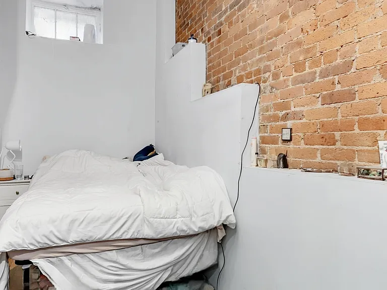 452 Park Dr #9 — Photo 9