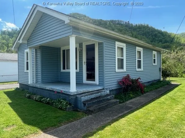 96 Fawn Ave, Stollings, WV 25646