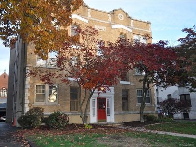 18 Robin Road #1, West Hartford, CT, 06119