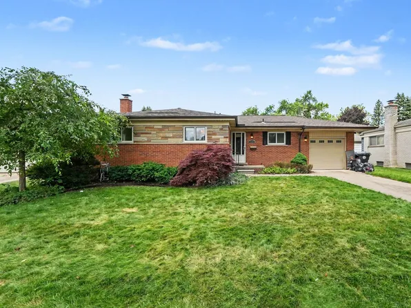 29668 Edward Pl, Livonia, MI 48154