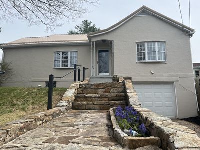 130 Trump Ave, Oak Hill, WV, 25901