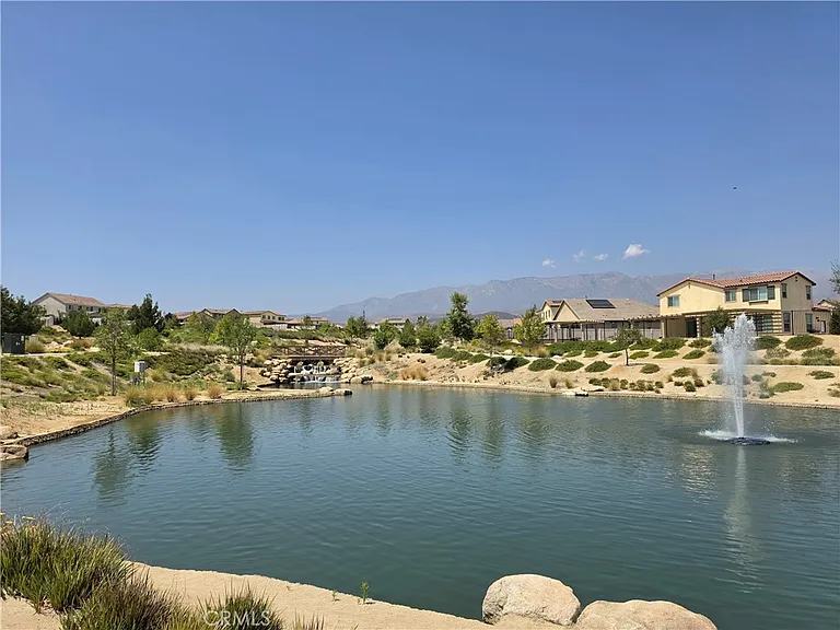 5308 Echo Dr — Photo 2