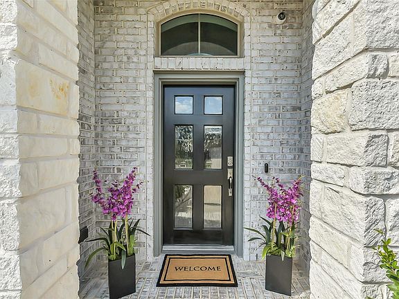 4th image of 2213 Bayleaf Manor Dr