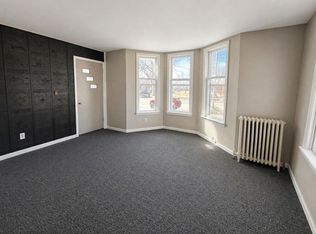 504 Honeywell Park #1, Hoopeston, IL 60942