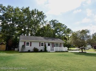 5099 Drift Rd, Wall Township, NJ 07719