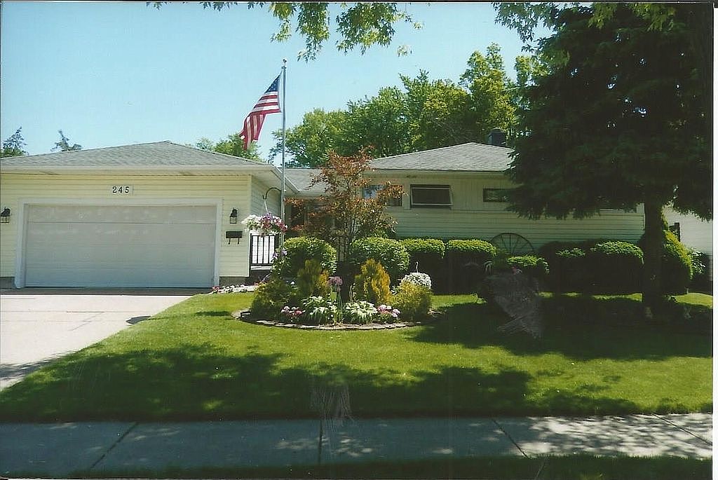 245 Woodgate Rd, Tonawanda, NY 14150 Zillow