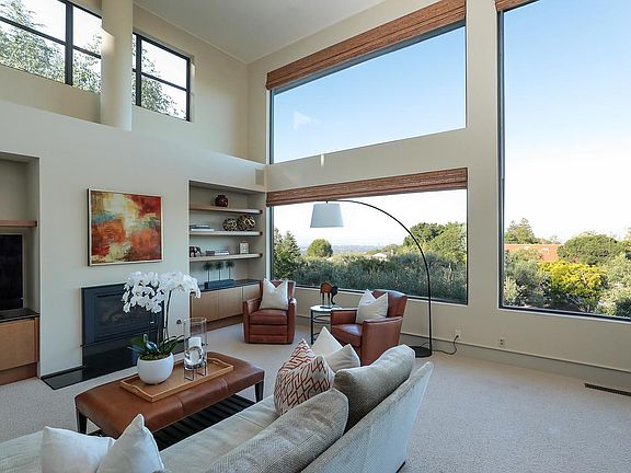 3rd image of 27319 Julietta Ln