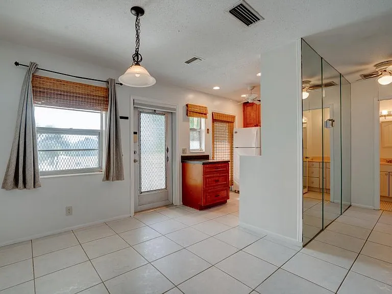 2111 NE 1st Ct #203 — Photo 8
