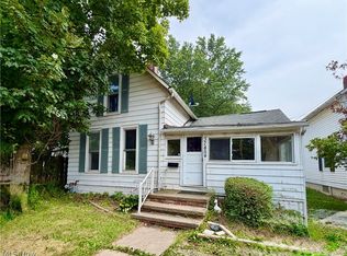 37454 Euclid Ave, Willoughby, OH 44094