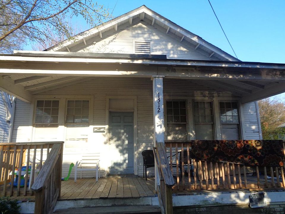 1st image of 1312 Enfield Ave
