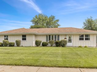 3651 Jonathan Simpson Dr, Joliet, IL 60431