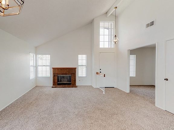 3rd image of 22549 Climbing Rose Dr