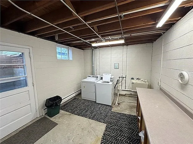 4220 Ingersoll Ave #202 — Photo 14