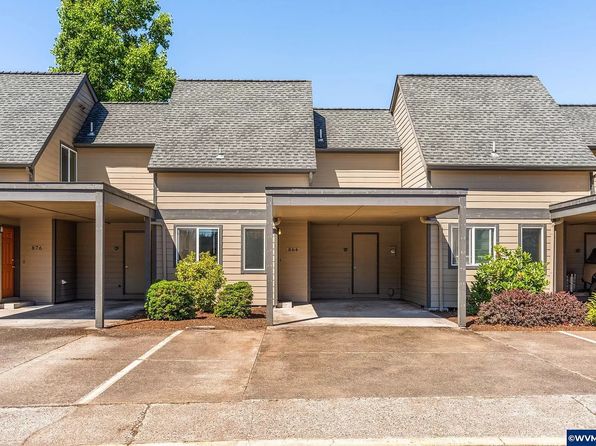 864 SW Maple Tree Dr
