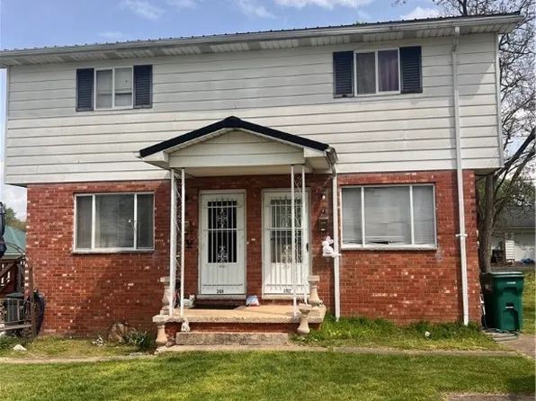 3102-3104 9th Ave, Vienna, WV 26105