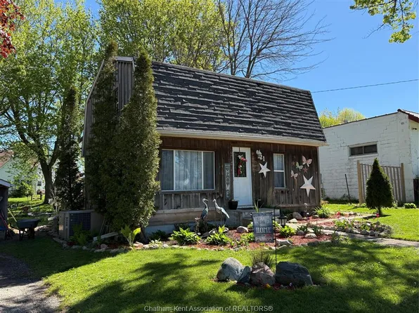 21 Albert Ave, Chatham Kent, ON N0P 1A0