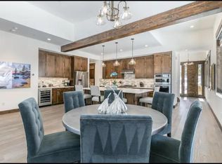 9218 Heartwood Dr, Truckee, CA 96161