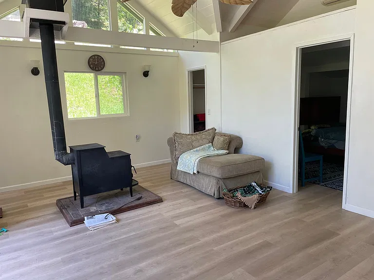205 Sequoia Way — Photo 7