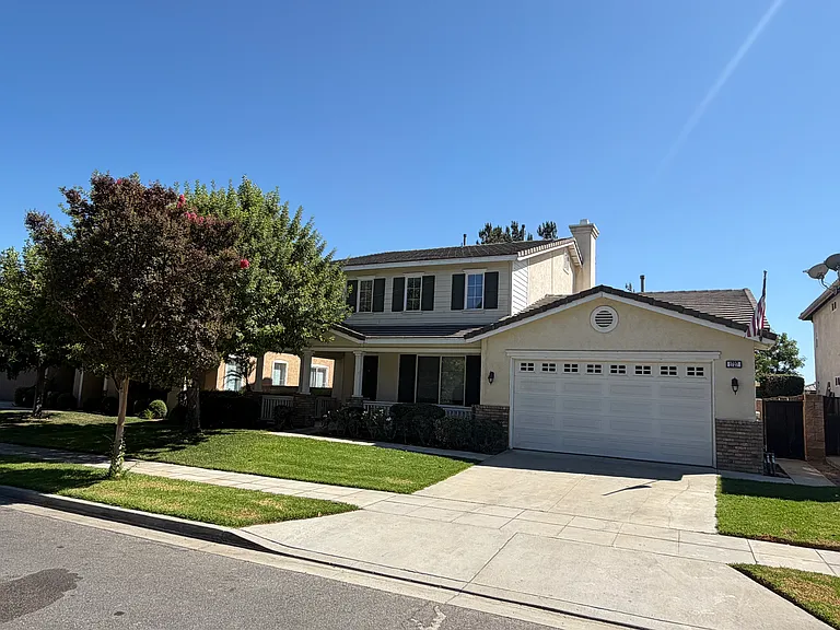 1727 Partridge Ave — Photo 2