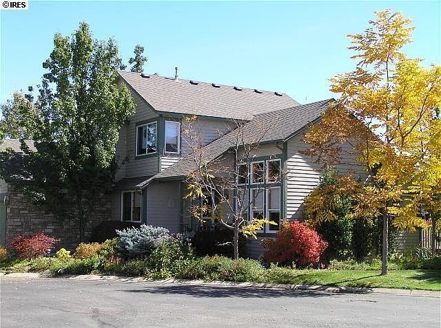 Corner Lot, Cul-de-Sac, BOLDER SCHOOLS