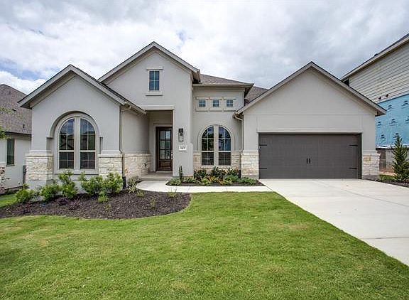 3rd image of 147 Lavaca Heights Dr