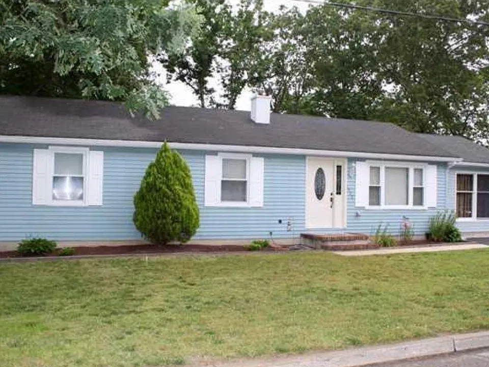 1928 Teakwood Rd
