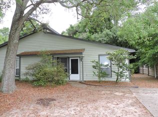 2410B Creighton Rd, Pensacola, FL 32504