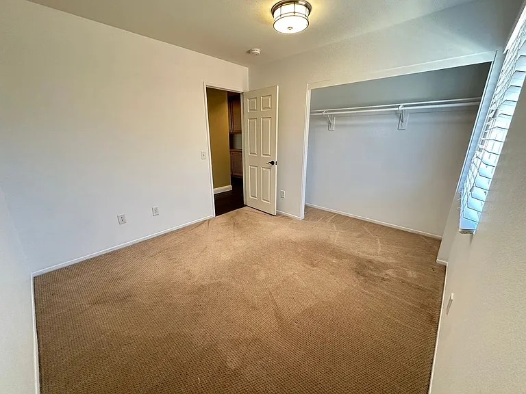 5216 Verenda Ave — Photo 22