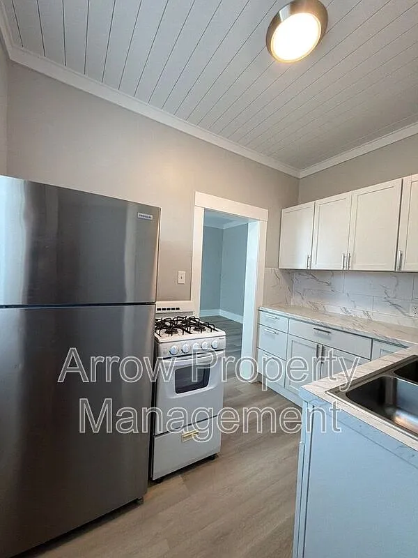 1 bed, 1.0 bath, 740 sqft, $750 — Photo 3