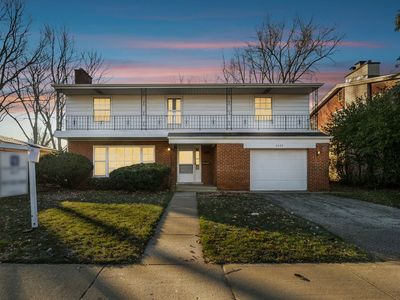 2227 Cherry Ln, Northbrook, IL, 60062