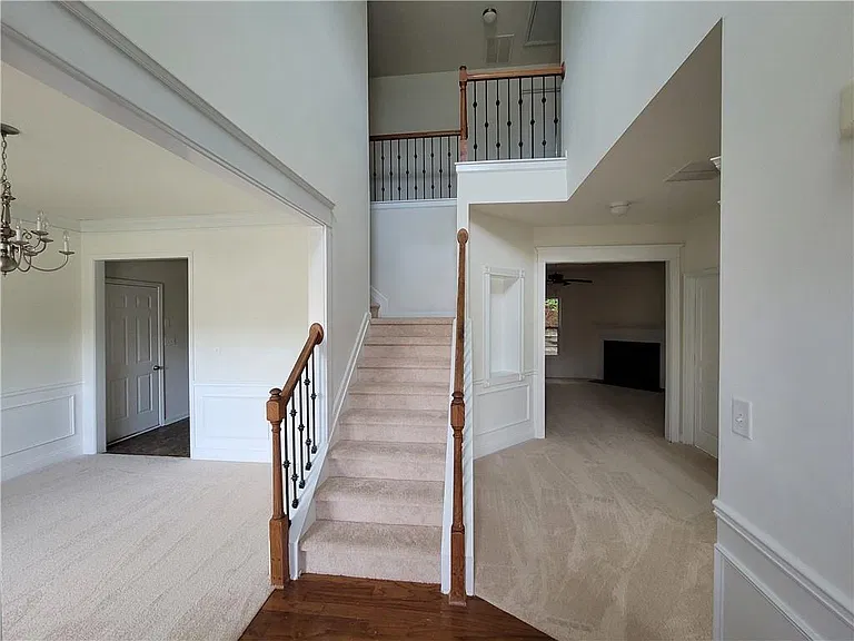 3501 Kentwater Dr — Photo 3