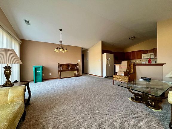2nd image of 1133 W 89th Ct