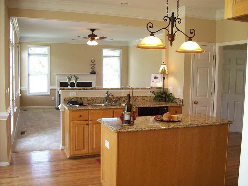 Open floor plan. Great for entertaining!