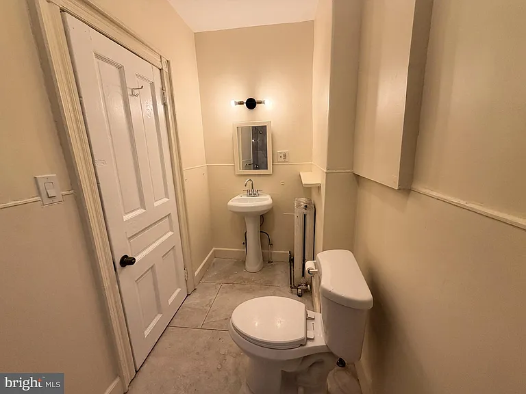 4718 Hazel Ave #-2 — Photo 7